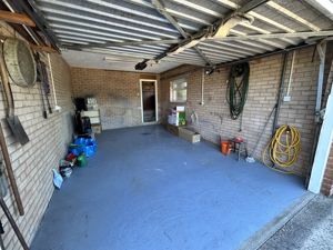 Photo 32- click for photo gallery